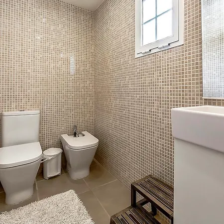 Townhouse Monkey 35pds1b בית נופש *
